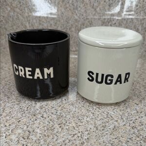 Black and White Cream and Sugar Set